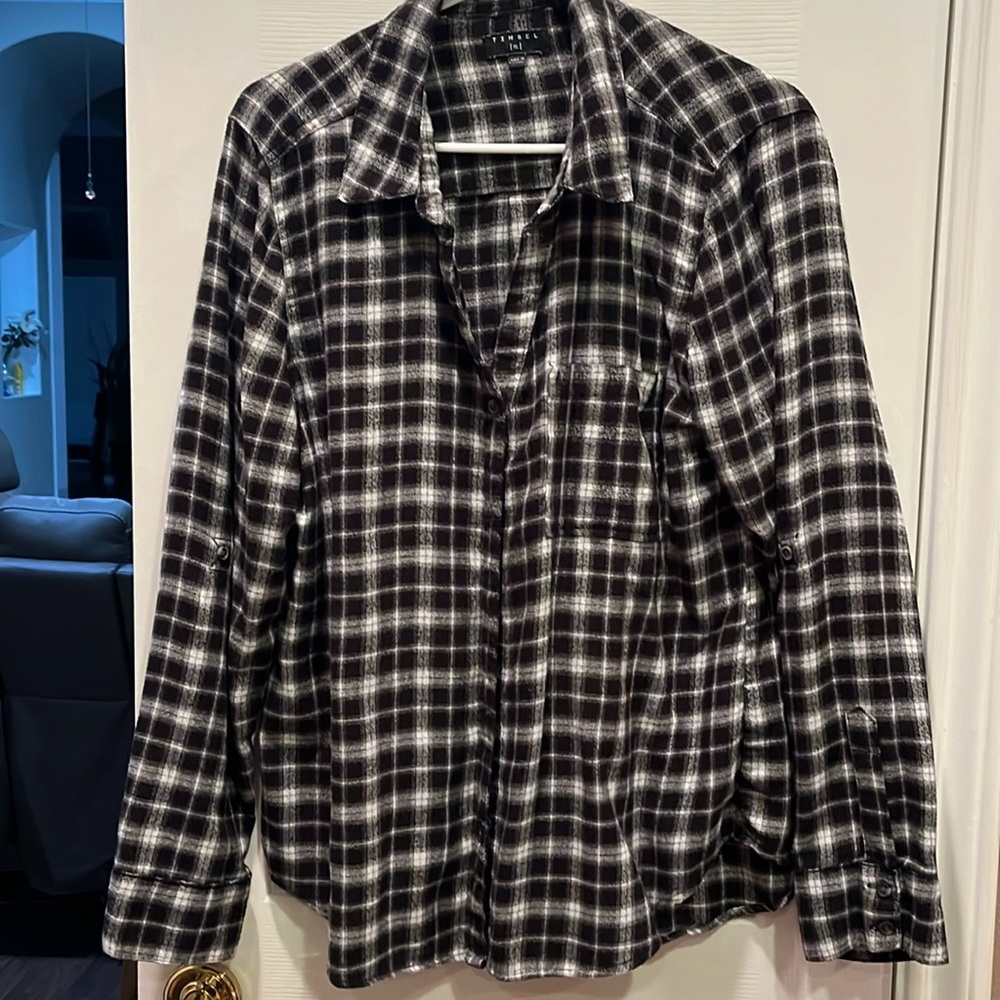 Women black and white flannel